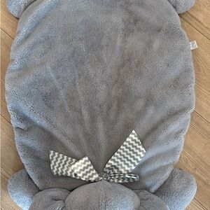 Bearington baby Gray Plush Kids Play Mat